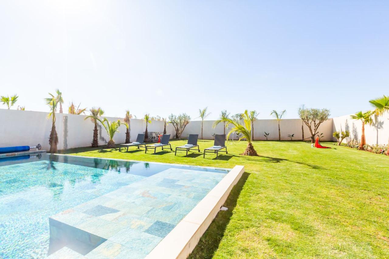 Villa Seyana 7 Zéro Vis à Vis, Piscine Chauffée